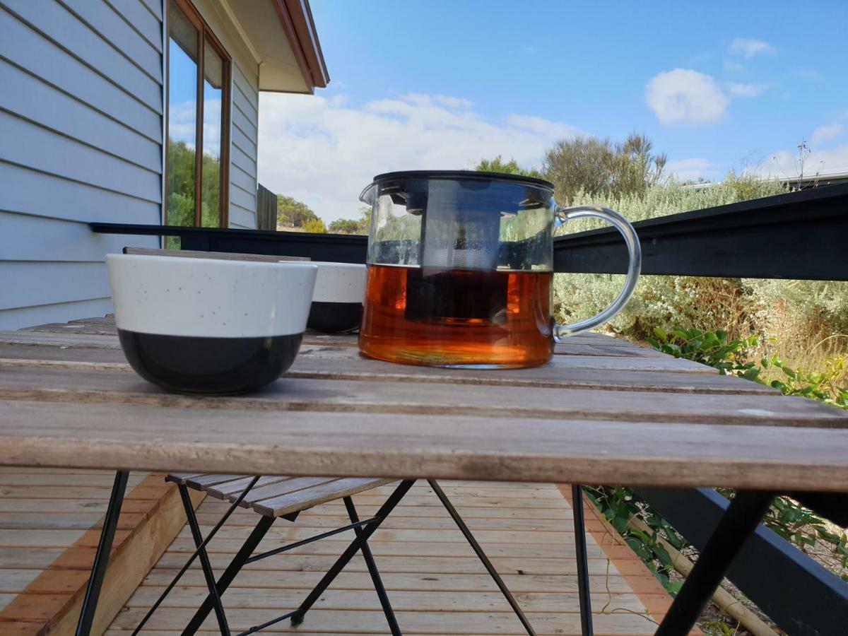 Samphire: Coorong Accommodation Meningie Екстериор снимка